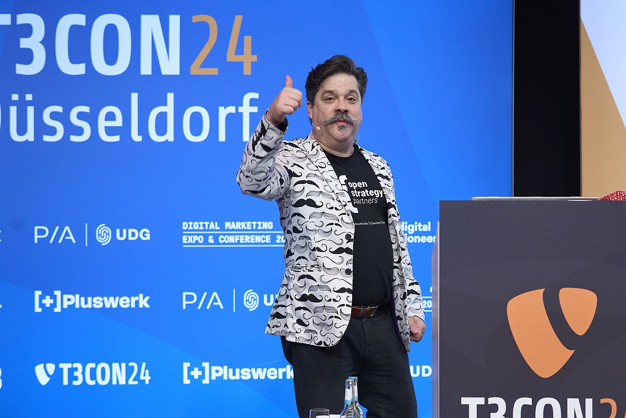 Jeffrey A. “jam” McGuire speaks to the T3CON24 audience