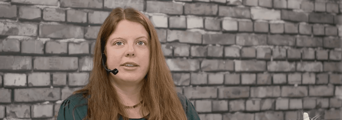 Susanne Moog in video recording studio